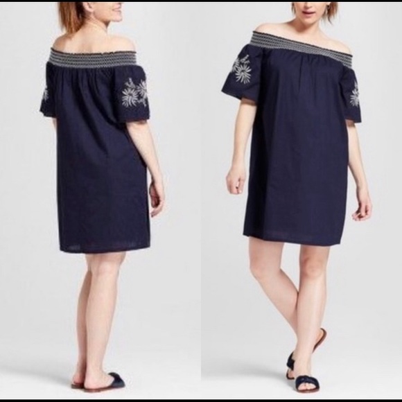 Isabel Maternity Off-the-Shoulder Smocked Dress S - Picture 1 of 5
